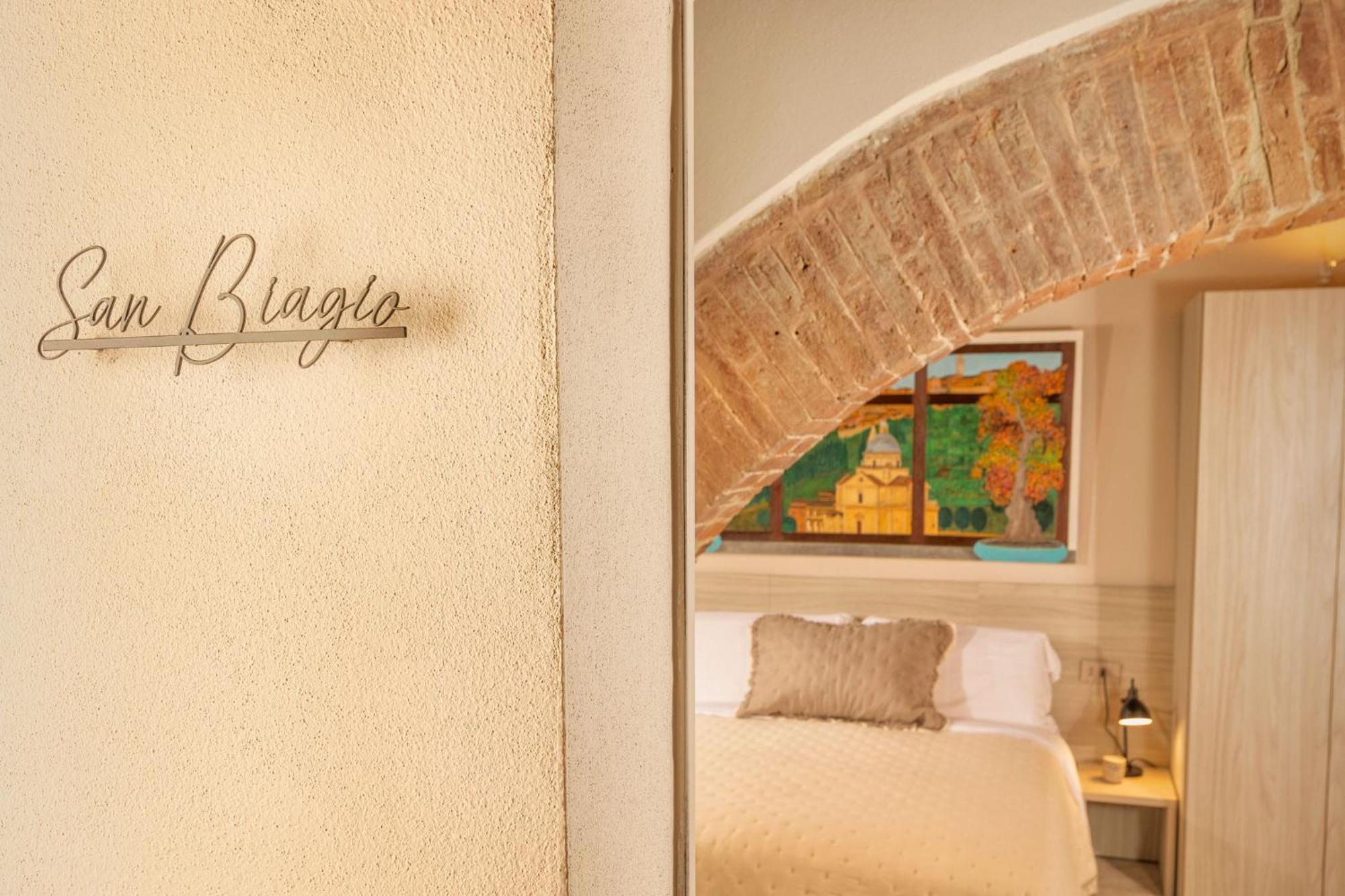 Affittacamere Palazzo Falcinelli Luxury In Center With Air Conditioning And Elevator