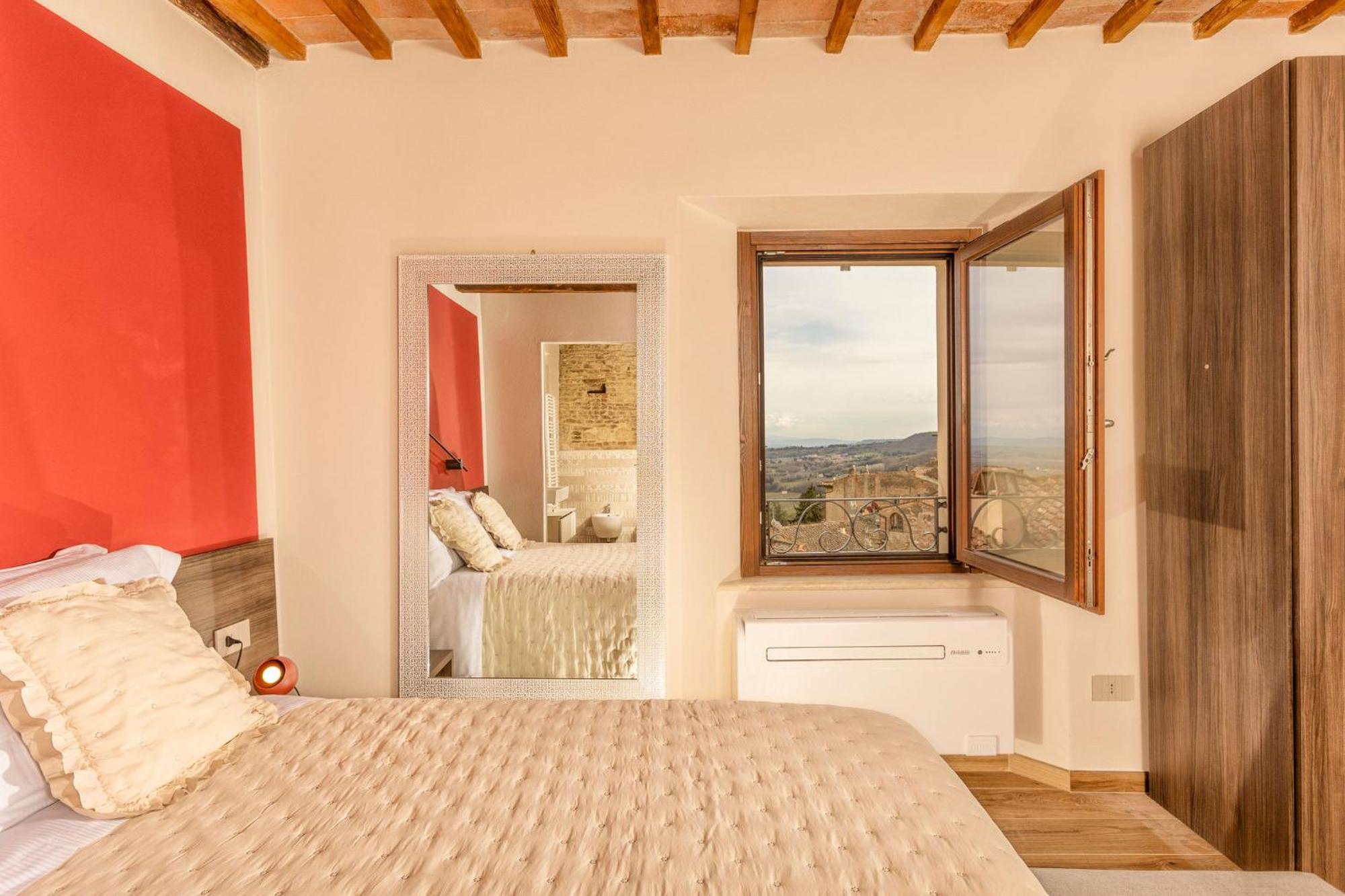Palazzo Falcinelli Luxury In Center With Air Conditioning And Elevator * Montepulciano Stazione